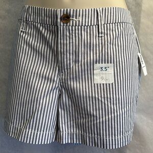 Old Navy flat front Railroad Stripe Shorts w/front pockets NWT. Sz-4. E11